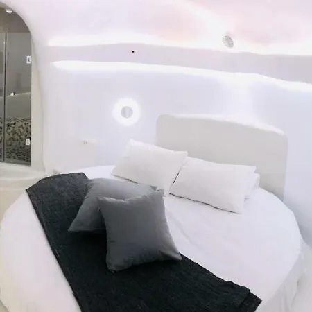 Apartment Marann Cave